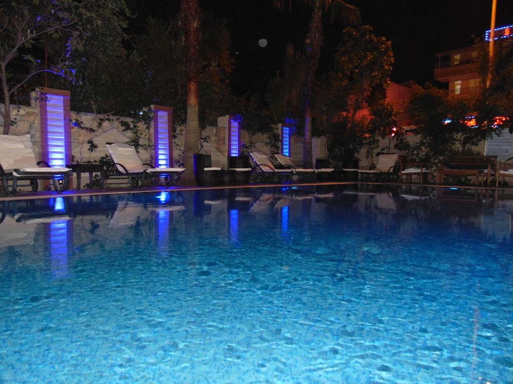 Nergiz Apart Hotel Side Exterior photo